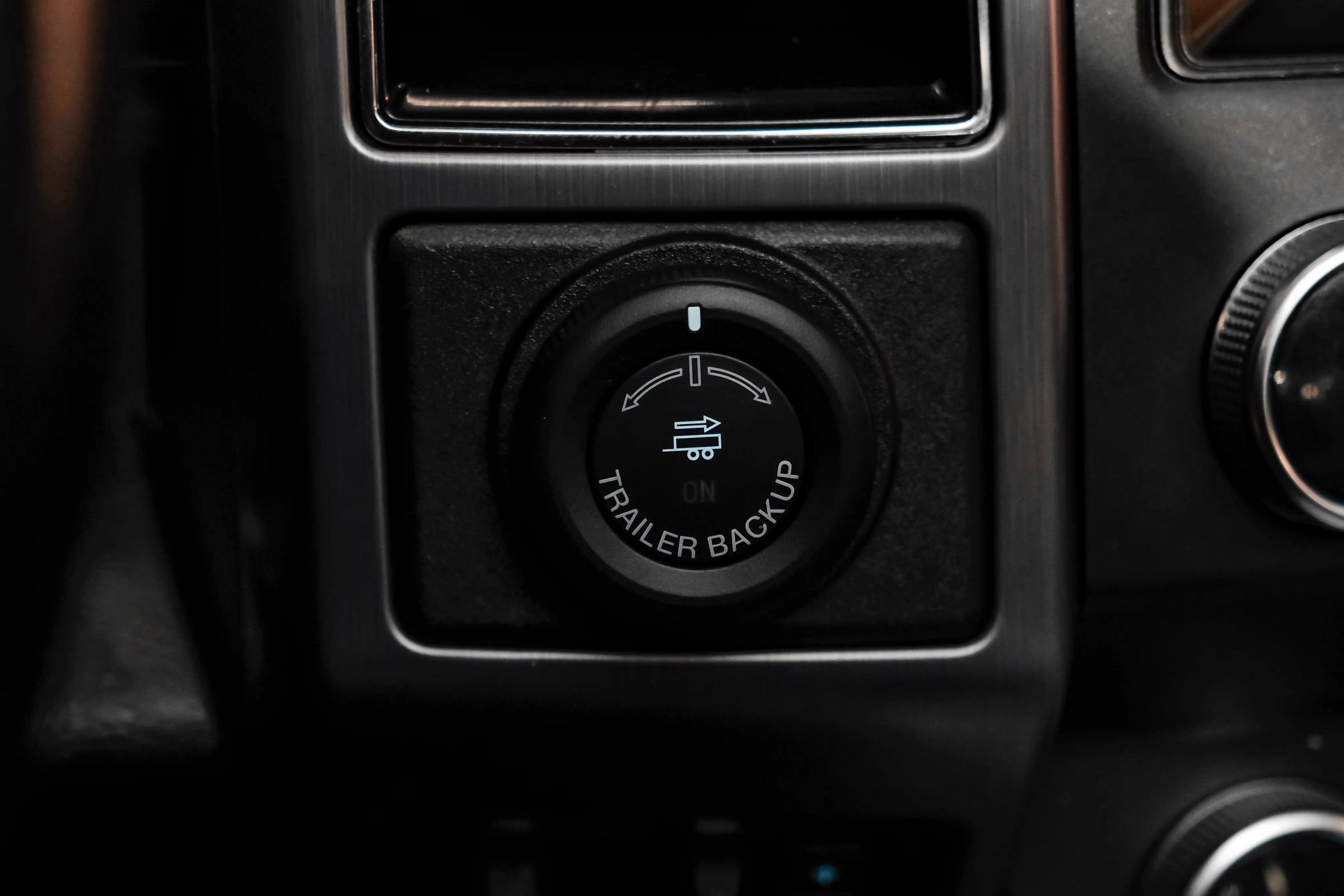 Used 2019 Ford Expedition Max Platinum AWD/4WD image 29