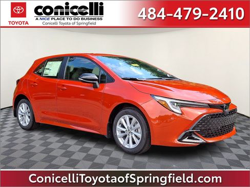 Used 2026 Toyota Corolla SE FWD image 1