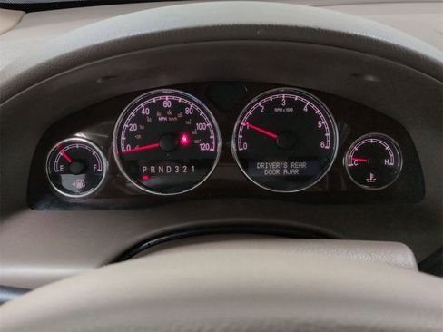 Used 2005 Buick Terraza CX image 29