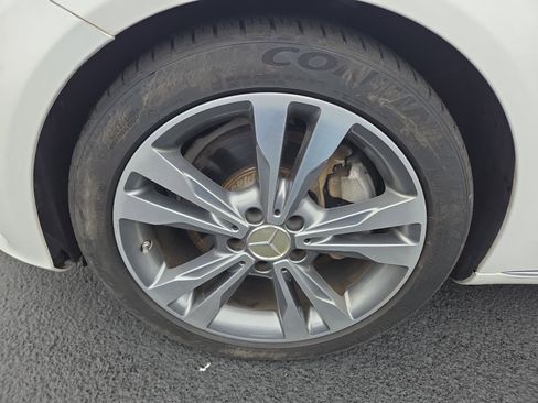 Used 2018 Mercedes-Benz C 300 Sedan image 10