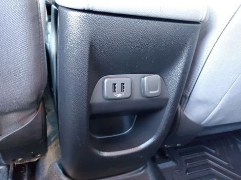 Used 2019 Chevrolet Colorado LT image 27