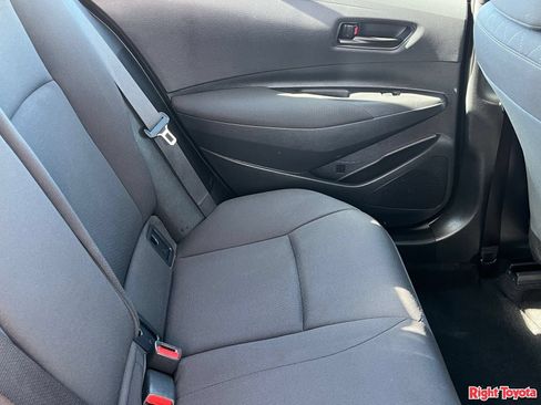 Certified 2025 Toyota Corolla LE FWD image 15