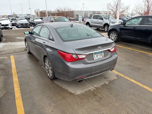 Used 2013 Hyundai Sonata SE image 3