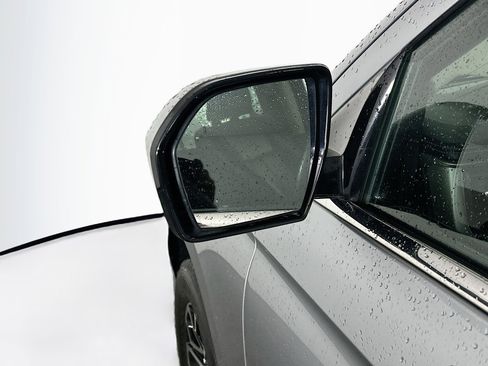 Used 2024 Ford Expedition Max XLT image 16