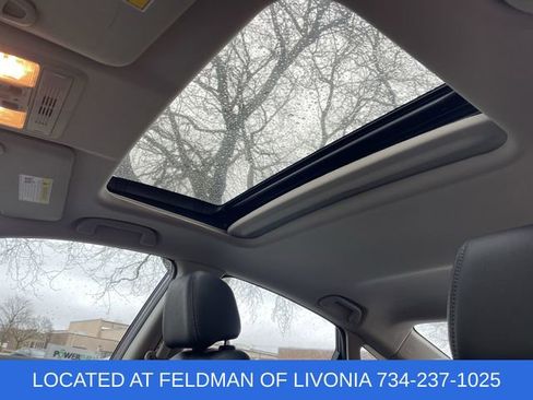 Used 2019 Honda Civic EX-L image 18