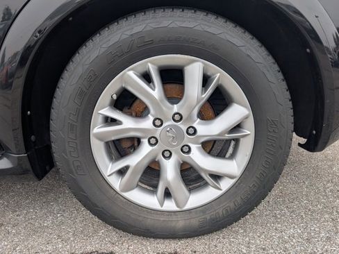 Used 2013 INFINITI QX56 4WD image 30
