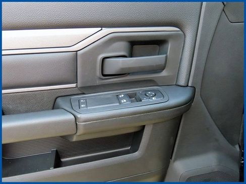 New 2025 RAM 3500 Tradesman image 10