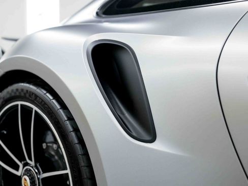 Used 2022 Porsche 911 Turbo S AWD/4WD image 19