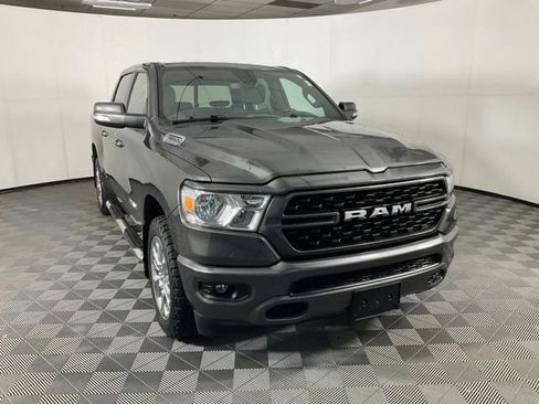 Used 2022 RAM 1500 Big Horn AWD/4WD image 3