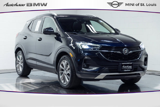 Used 2020 Buick Encore GX Essence w/ Experience Buick Package FWD image 1