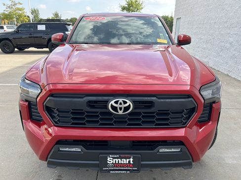 Used 2024 Toyota Tacoma TRD Off-Road AWD/4WD image 2