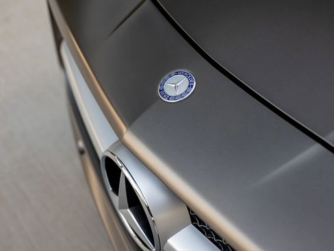 Used 2011 Mercedes-Benz SLS AMG Coupe image 35