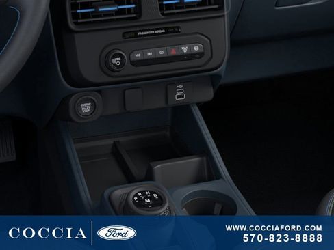 New 2025 Ford Maverick Lobo AWD/4WD image 16