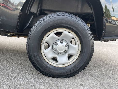 Certified 2019 Toyota Tacoma SR AWD/4WD image 10