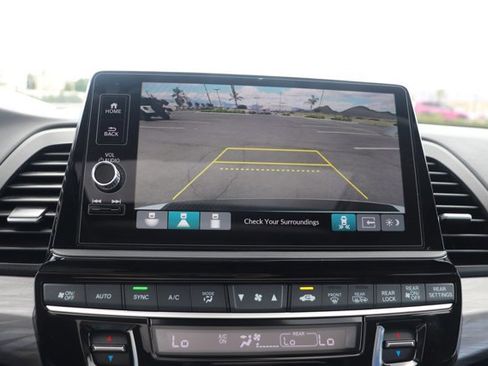 Used 2025 Honda Odyssey Elite image 31