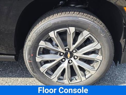 New 2026 Chevrolet Tahoe High Country AWD/4WD image 33