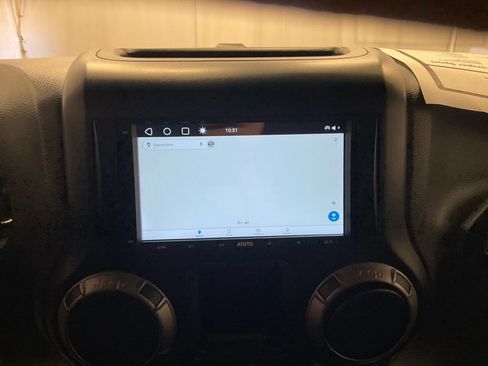 Used 2011 Jeep Wrangler Sport AWD/4WD image 22