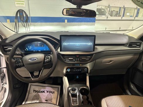 Certified 2023 Ford Escape Active w/ Tech Pack #2 image 11