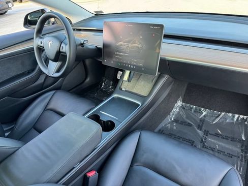Used 2022 Tesla Model 3 Long Range AWD/4WD image 20