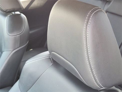 Certified 2022 Toyota Corolla Cross XLE w/ Convenience Package image 11