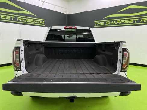 Used 2017 GMC Sierra 1500 Denali AWD/4WD image 9