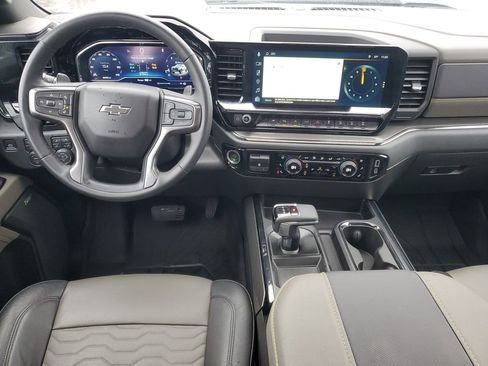 Used 2023 Chevrolet Silverado 1500 ZR2 w/ Technology Package image 25