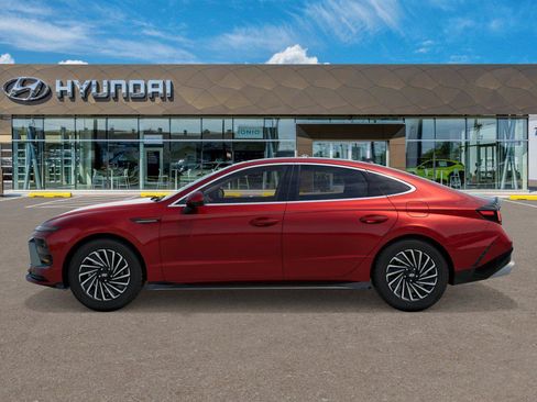 New 2026 Hyundai Sonata Limited FWD image 3