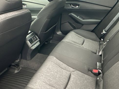 Certified 2025 Honda Accord SE image 12