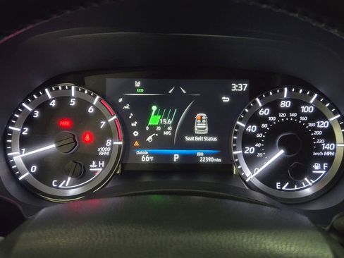 Used 2023 Toyota Highlander XSE image 28