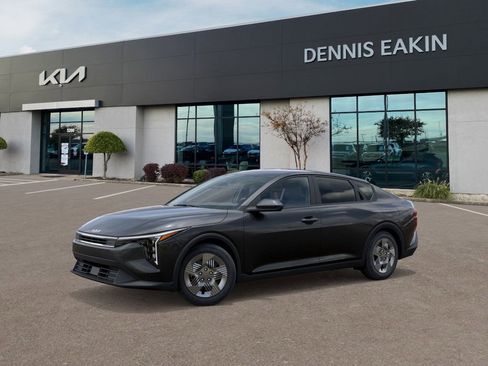 New 2026 Kia K4 LX image 3