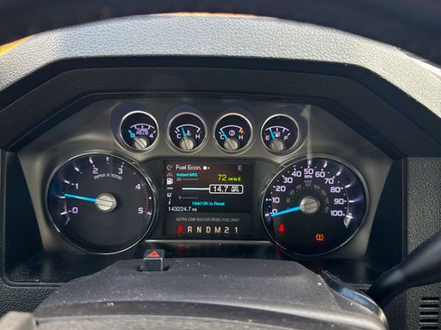 Used 2012 Ford F250 Lariat w/ Lariat Ultimate Pkg image 28