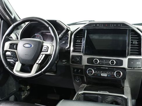 Used 2022 Ford F350 Lariat w/ Lariat Ultimate Package AWD/4WD image 8
