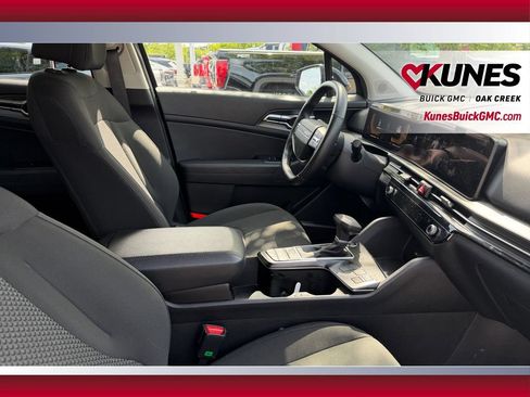Used 2026 Kia Sportage LX FWD image 40