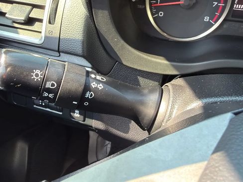Used 2015 Subaru Crosstrek 2.0i AWD/4WD image 14