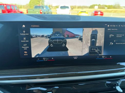 Used 2023 BMW X7 xDrive40i image 10