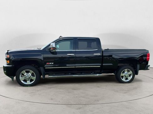 Used 2016 Chevrolet Silverado 2500 LTZ w/ Duramax Plus Package image 3