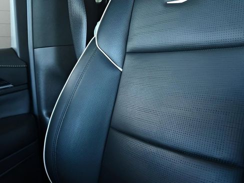 Used 2021 Cadillac Escalade Sport image 21