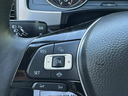 Used 2019 Volkswagen Atlas SE FWD image 33