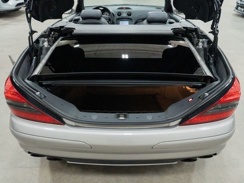 Used 2008 Mercedes-Benz SL 55 AMG image 25