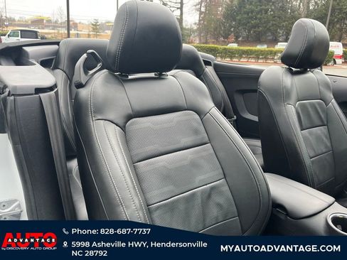 Used 2019 Ford Mustang Premium w/ Equipment Group 201A image 25