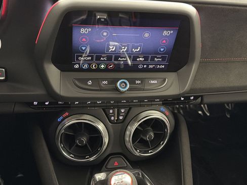 Used 2021 Chevrolet Camaro ZL1 image 21