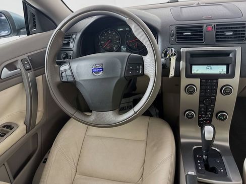 Used 2007 Volvo C70 T5 image 25