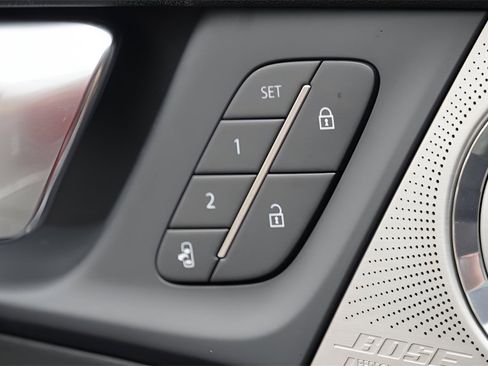 New 2026 Buick Enclave Avenir w/ Super Cruise Package image 22