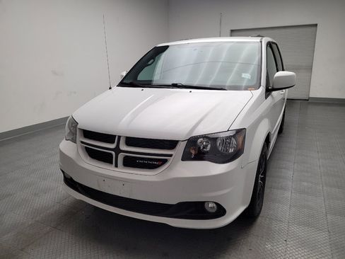 Used 2017 Dodge Grand Caravan GT image 15