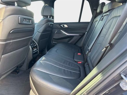Used 2020 BMW X5 M50i w/ Premium Package image 11