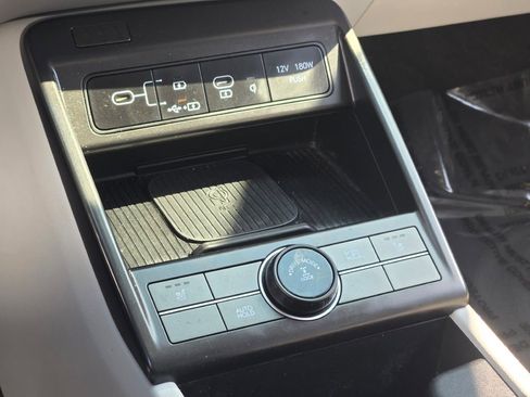 Used 2024 Hyundai Kona SEL w/ Convenience Package image 26