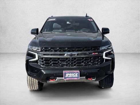 Used 2022 Chevrolet Tahoe Z71 w/ Luxury Package image 2