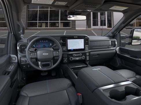New 2026 Ford F350 Platinum w/ FX4 Off-Road Package image 9