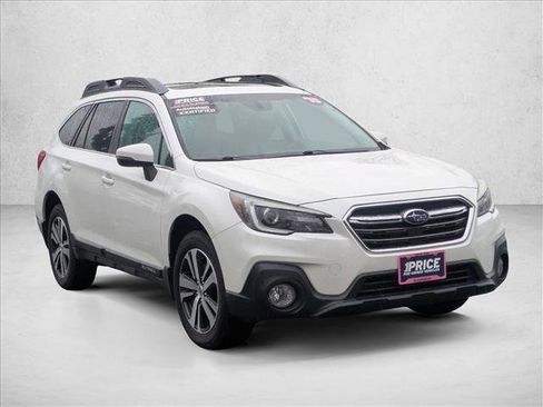 Used 2018 Subaru Outback 3.6R Limited image 3