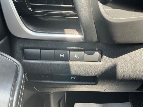 Used 2023 Nissan Rogue Platinum w/ Platinum Premium Package AWD/4WD image 23
